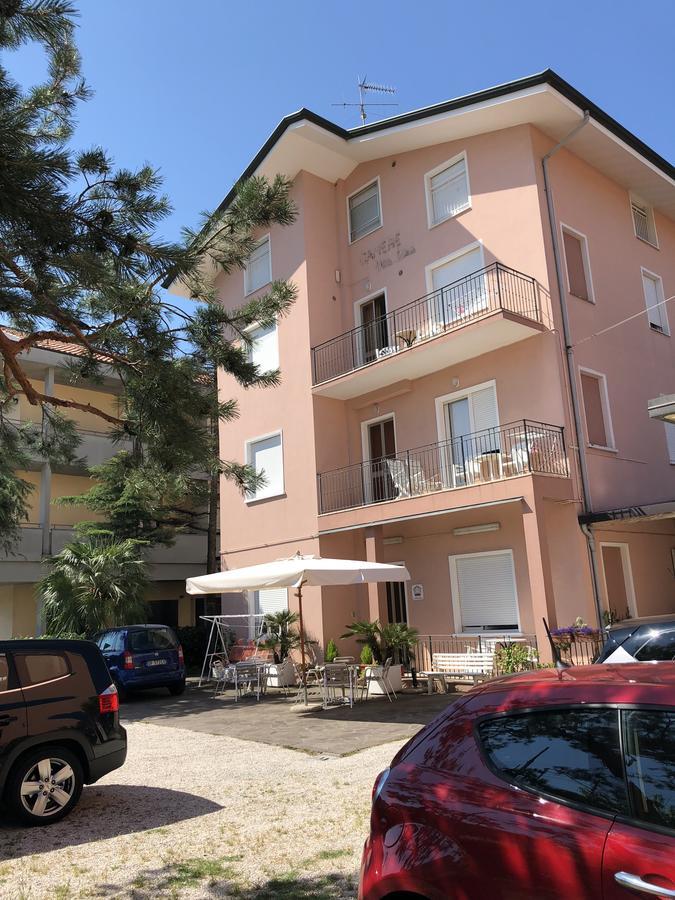 Villa Linda Affittacamere Bellaria-Igea Marina Eksteriør bilde